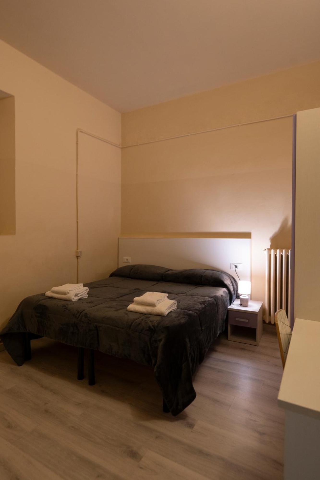 Hotel & Hostel 7 Florencia Exterior foto